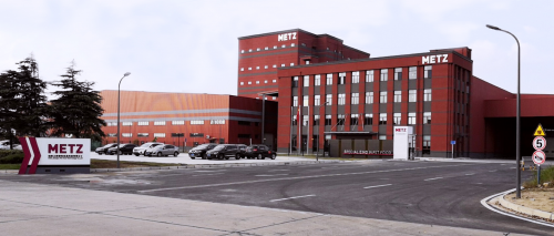 專研寵物食品，守護愛寵健康